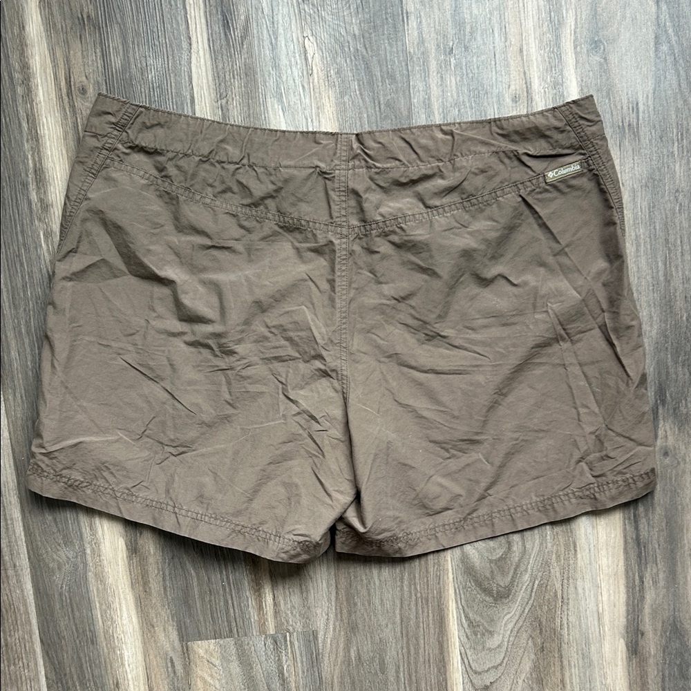 Columbia Shorts - Picture 7 of 7